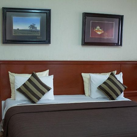Mansion Mijashe Wellness & Travel House Hotel Morelia Esterno foto