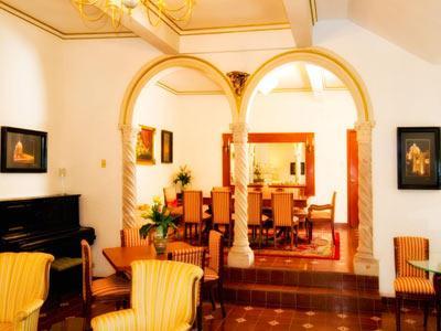 Mansion Mijashe Wellness & Travel House Hotel Morelia Esterno foto
